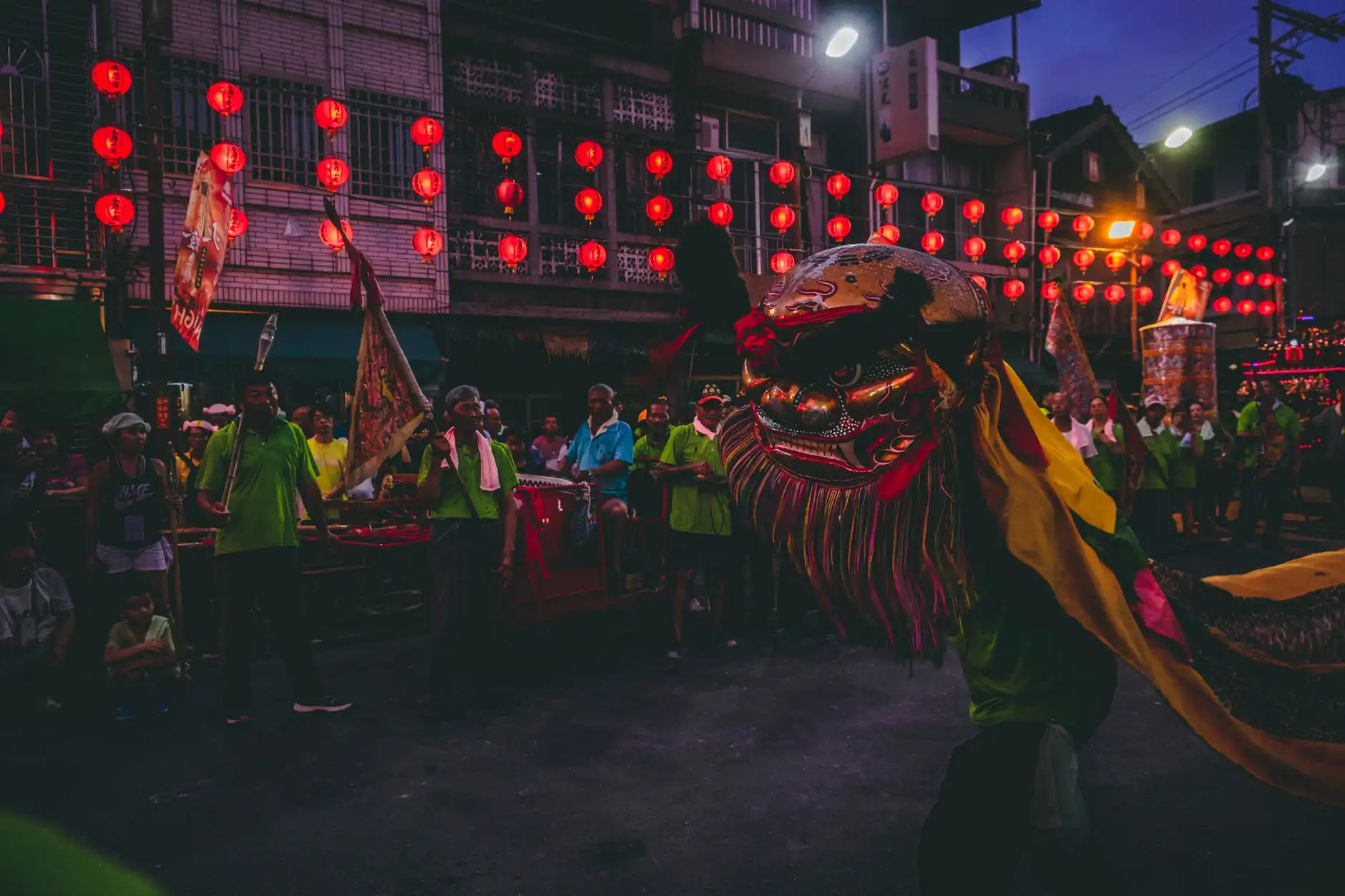 住宅小区绿化养护服务对比：恒凡达与常规方案差异分析