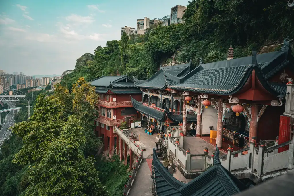 重庆地区住宅小区景观工程中苗木选配与成活率提升策略正文配图 1